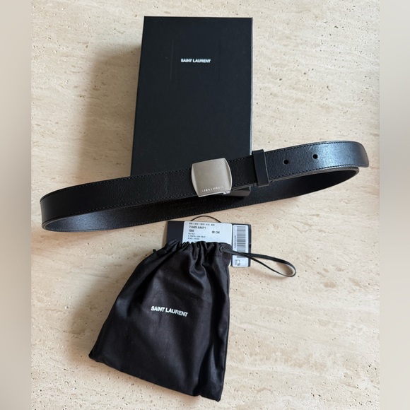 NWT Yves Saint Laurent Black Leather Belt 80cm - Picture 1 of 16